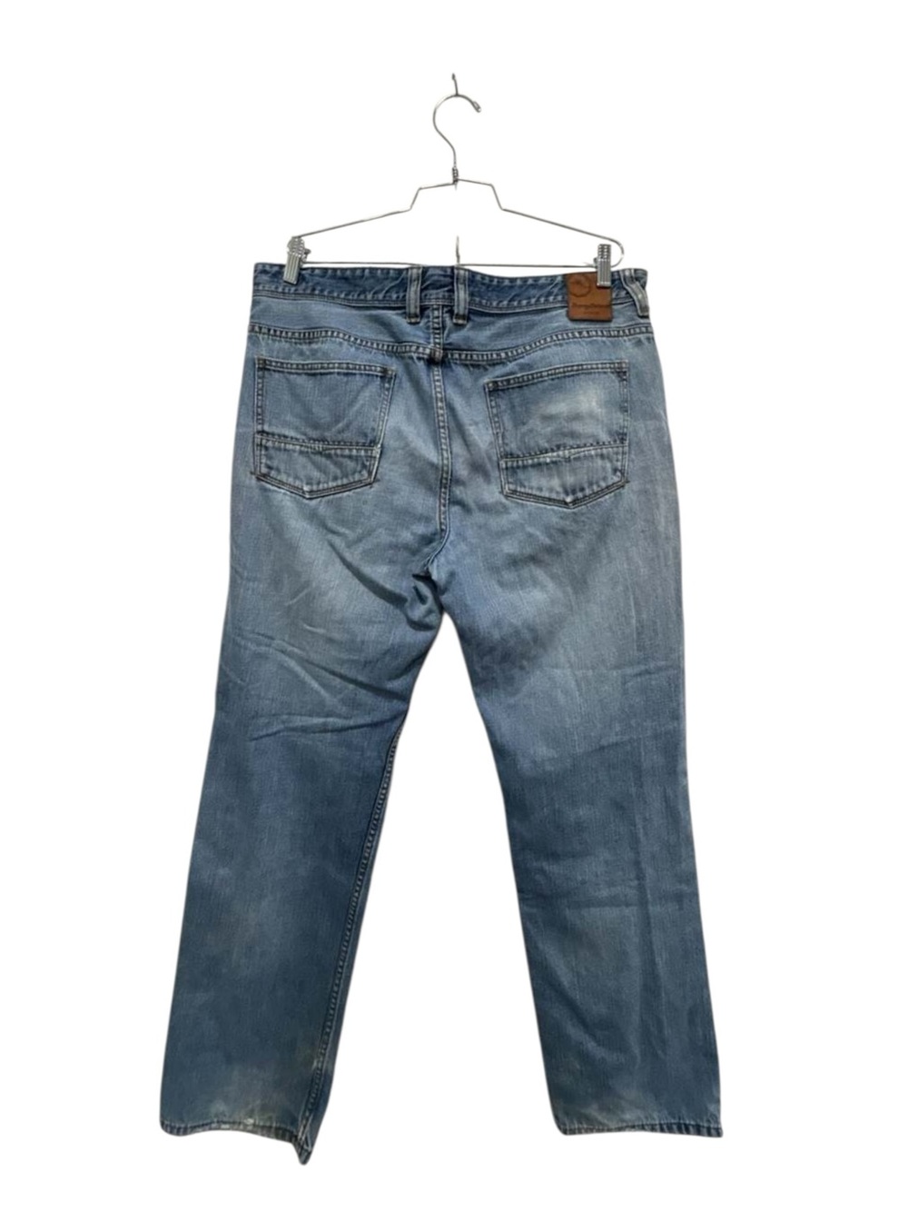 Tommy Bahama Santorini Island Authentic Relaxed Straight Leg Distressed Jeans